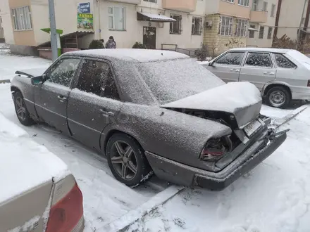 Mercedes-Benz E 230 1991 года за 1 400 000 тг. в Тараз – фото 2