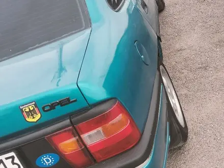 Opel Vectra 1994 года за 950 000 тг. в Шымкент – фото 2