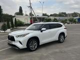 Toyota Highlander 2023 годаүшін28 000 000 тг. в Алматы