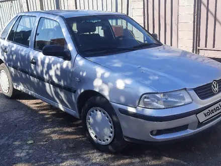 Volkswagen Gol 2005 года за 2 800 000 тг. в Алматы – фото 2