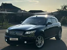 Infiniti FX35, 2005