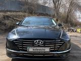 Hyundai Sonata 2020 годаfor11 600 000 тг. в Алматы