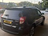 Toyota RAV4 2012 годаүшін7 500 000 тг. в Уральск