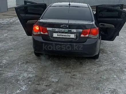 Chevrolet Cruze 2012 года за 3 500 000 тг. в Жезказган – фото 5