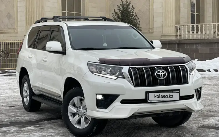 Toyota Land Cruiser Prado 2018 года за 23 000 000 тг. в Алматы