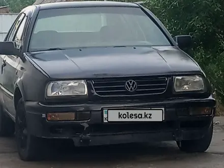 Volkswagen Vento 1993 года за 600 000 тг. в Талдыкорган