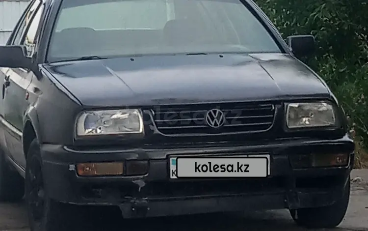 Volkswagen Vento 1993 года за 600 000 тг. в Талдыкорган
