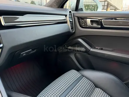 Porsche Cayenne Coupe 2019 года за 44 000 000 тг. в Алматы – фото 14