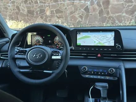 Hyundai Elantra 2022 года за 8 300 000 тг. в Тараз – фото 15