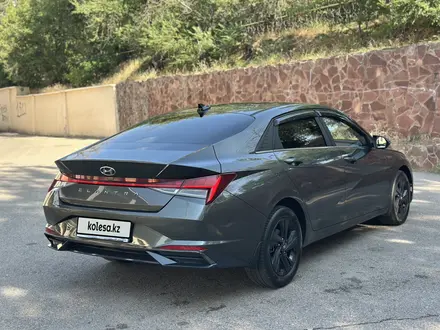 Hyundai Elantra 2022 года за 8 300 000 тг. в Тараз – фото 4