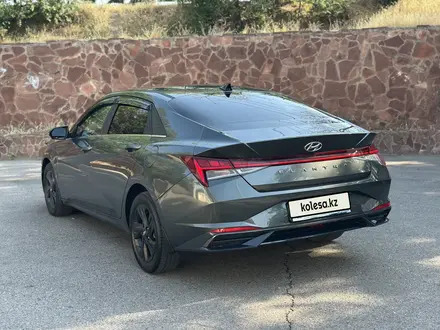 Hyundai Elantra 2022 года за 8 300 000 тг. в Тараз – фото 3