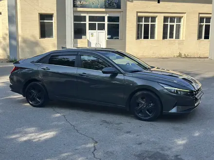 Hyundai Elantra 2022 года за 8 300 000 тг. в Тараз – фото 5