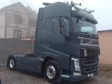 Volvo  F-Series 2017 года за 38 500 000 тг. в Тараз