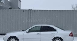 Mercedes-Benz E 320 2002 года за 5 000 000 тг. в Сатпаев – фото 4