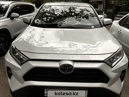 Toyota RAV4 2020 года за 12 000 000 тг. в Алматы – фото 2
