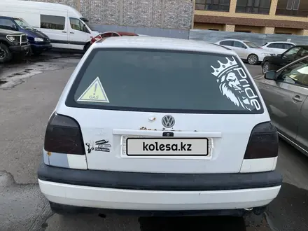 Volkswagen Golf 1994 года за 790 000 тг. в Караганда – фото 6