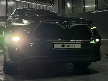 Toyota Highlander 2023 года за 45 000 000 тг. в Шымкент – фото 50