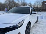 Hyundai Elantra 2023 года за 9 250 000 тг. в Усть-Каменогорск – фото 3