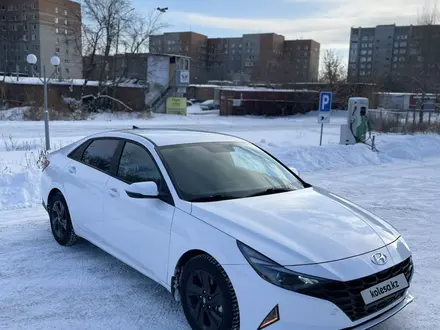 Hyundai Elantra 2023 года за 9 700 000 тг. в Усть-Каменогорск