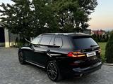 BMW X7 2022 года за 77 000 000 тг. в Алматы – фото 2