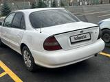 Hyundai Sonata 1998 годаүшін600 000 тг. в Алматы – фото 2