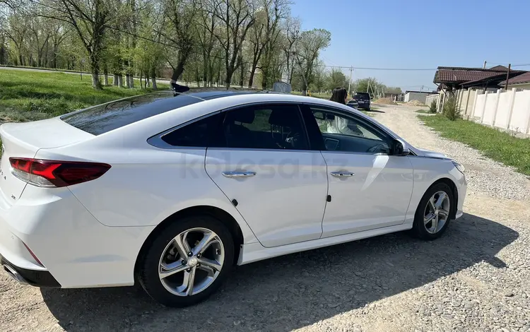 Hyundai Sonata 2017 года за 10 500 000 тг. в Тараз