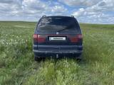SEAT Alhambra 1999 года за 2 000 000 тг. в Астана – фото 3