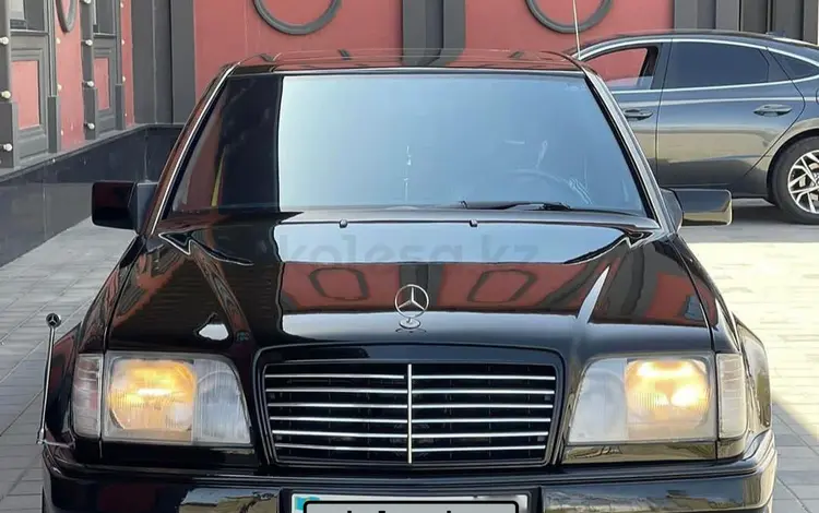 Mercedes-Benz E 500 1995 года за 5 300 000 тг. в Алматы