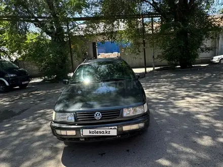 Volkswagen Passat 1994 года за 1 250 000 тг. в Алматы – фото 12