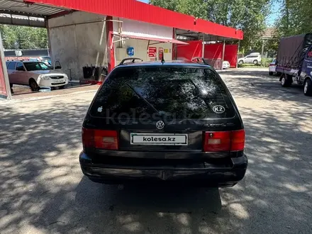 Volkswagen Passat 1994 года за 1 250 000 тг. в Алматы – фото 6