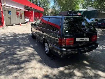 Volkswagen Passat 1994 года за 1 250 000 тг. в Алматы – фото 7