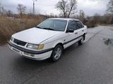 Volkswagen Passat 1995 годаfor1 800 000 тг. в Усть-Каменогорск