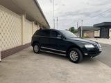 Volkswagen Touareg 2003 года за 4 500 000 тг. в Шымкент – фото 4