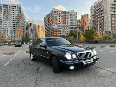 Mercedes-Benz E 320 1996 года за 3 450 000 тг. в Алматы – фото 5