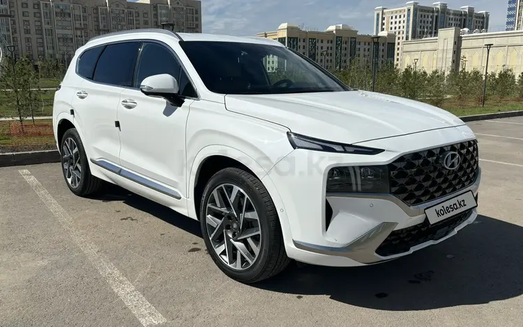 Hyundai Santa Fe 2023 года за 19 000 000 тг. в Астана