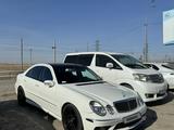 Mercedes-Benz E 55 AMG 2005 годаfor8 000 000 тг. в Жанаозен – фото 2