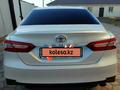 Toyota Camry 2021 года за 17 500 000 тг. в Атырау – фото 16