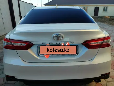 Toyota Camry 2021 года за 17 500 000 тг. в Атырау – фото 16
