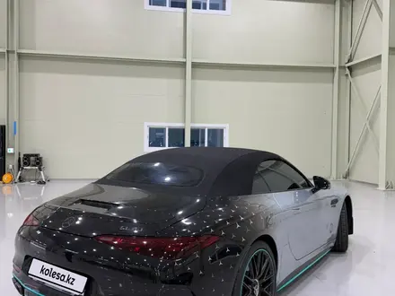 Mercedes-Benz SL 63 AMG 2023 года за 140 000 000 тг. в Алматы – фото 4