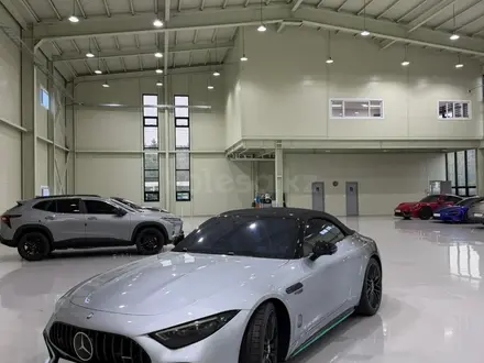 Mercedes-Benz SL 63 AMG 2023 года за 140 000 000 тг. в Алматы – фото 8