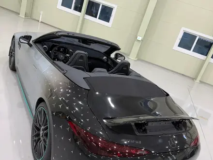 Mercedes-Benz SL 63 AMG 2023 года за 140 000 000 тг. в Алматы – фото 10