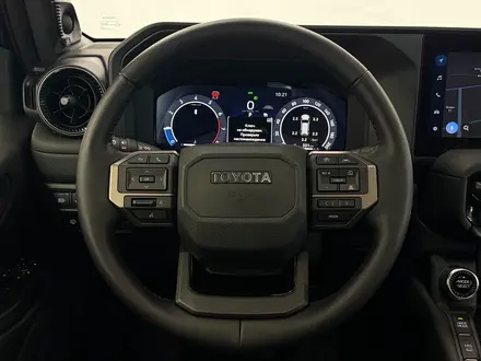 Toyota Land Cruiser Prado Luxe+ 2025 года за 44 000 000 тг. в Астана – фото 14