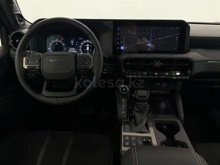 Toyota Land Cruiser Prado Luxe+ 2025 года за 44 000 000 тг. в Астана – фото 9