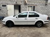 Volkswagen Bora 2005 годаүшін1 800 000 тг. в Кулан – фото 4