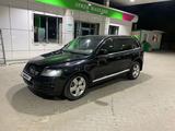 Volkswagen Touareg 2005 годаүшін2 100 000 тг. в Павлодар