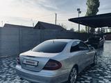 Mercedes-Benz CLK 320 2000 года за 4 200 000 тг. в Алматы – фото 4