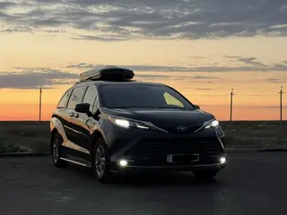 Toyota Sienna