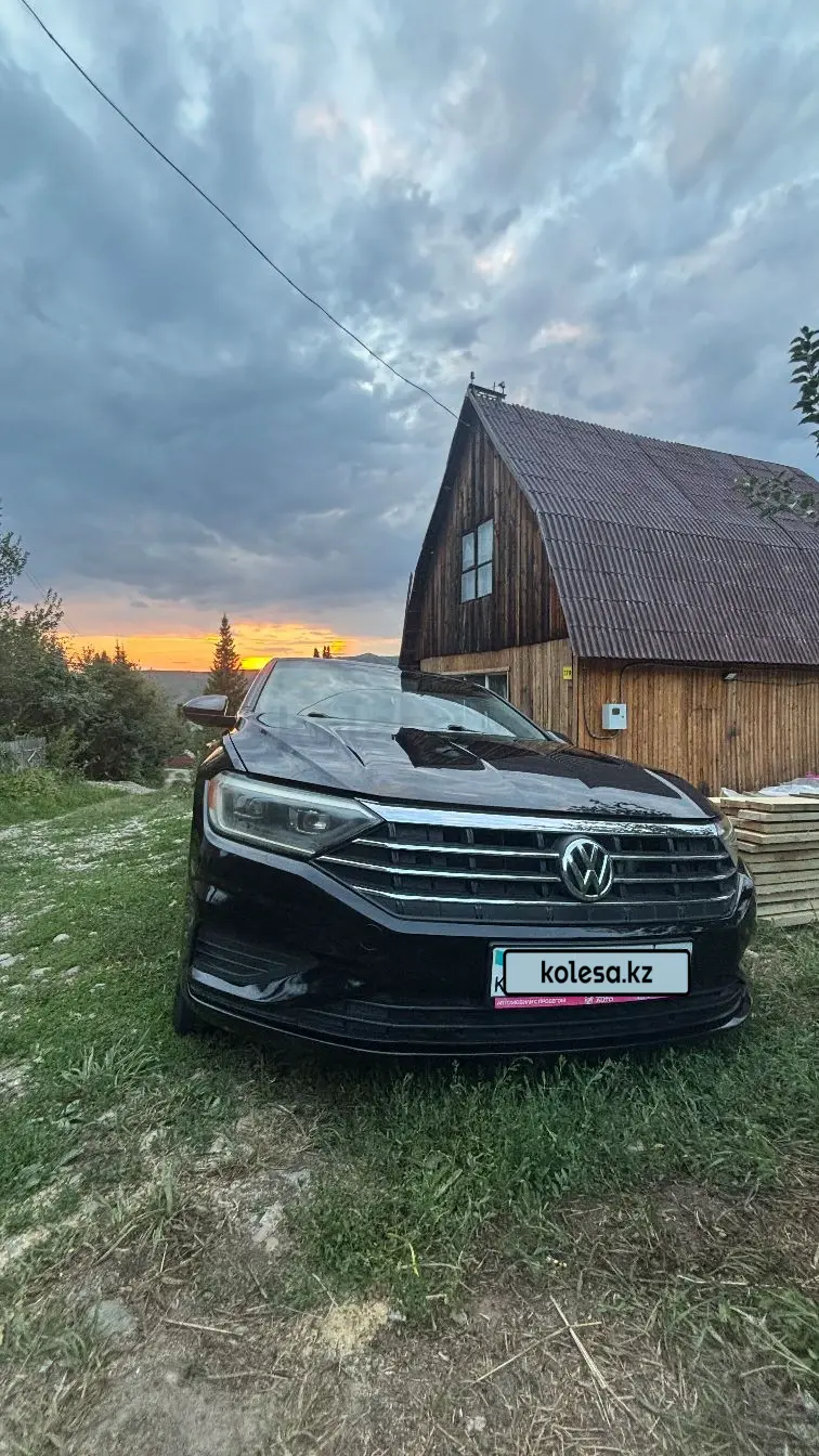 Volkswagen Jetta, 2020