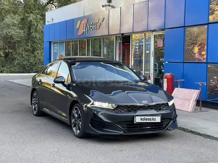 Kia K5 2021 года за 11 000 000 тг. в Алматы – фото 3