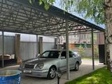 Mercedes-Benz E 280 1999 года за 3 800 000 тг. в Алматы